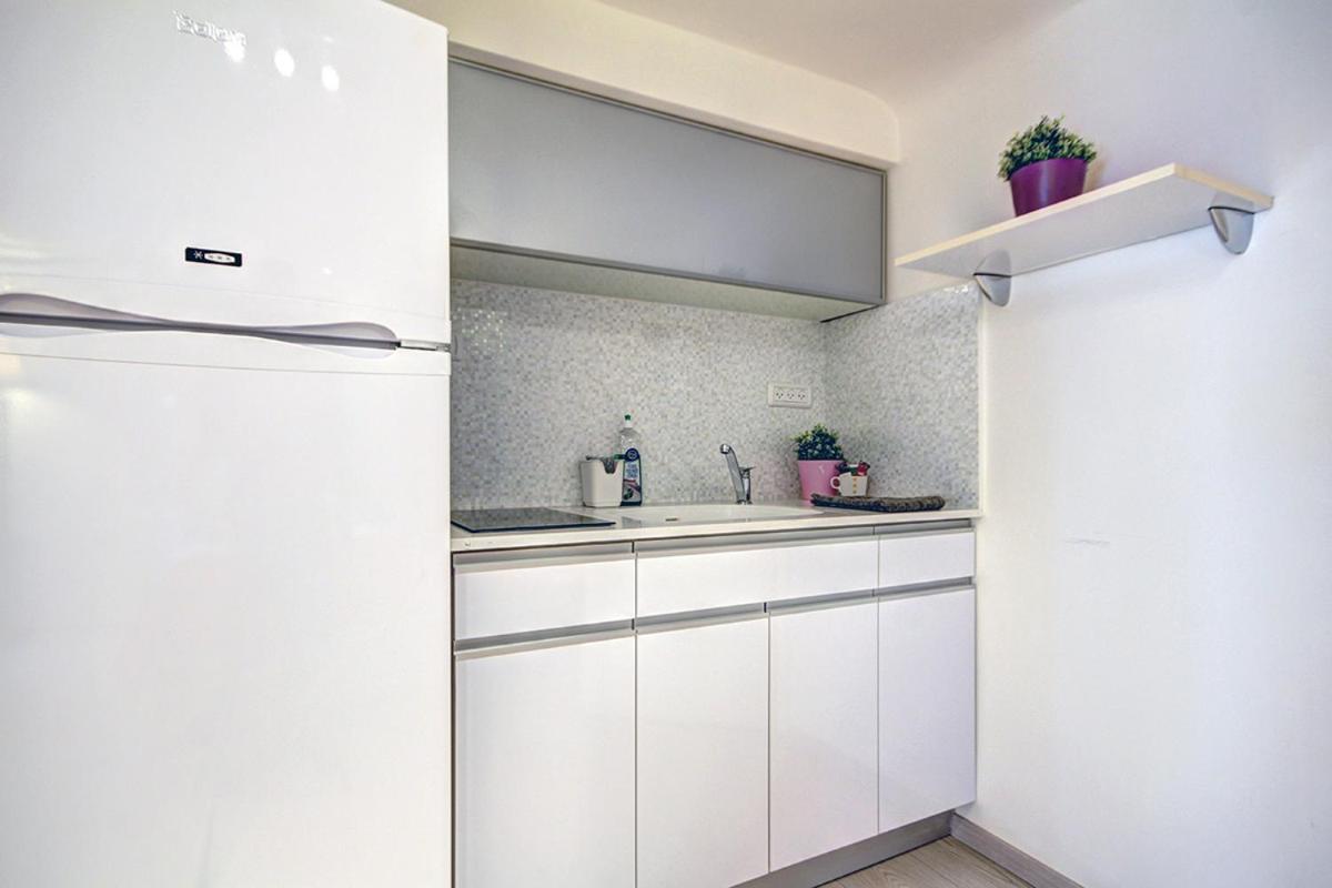 Lisetta - By Beach Apartments Tlv Tel-Aviv Extérieur photo