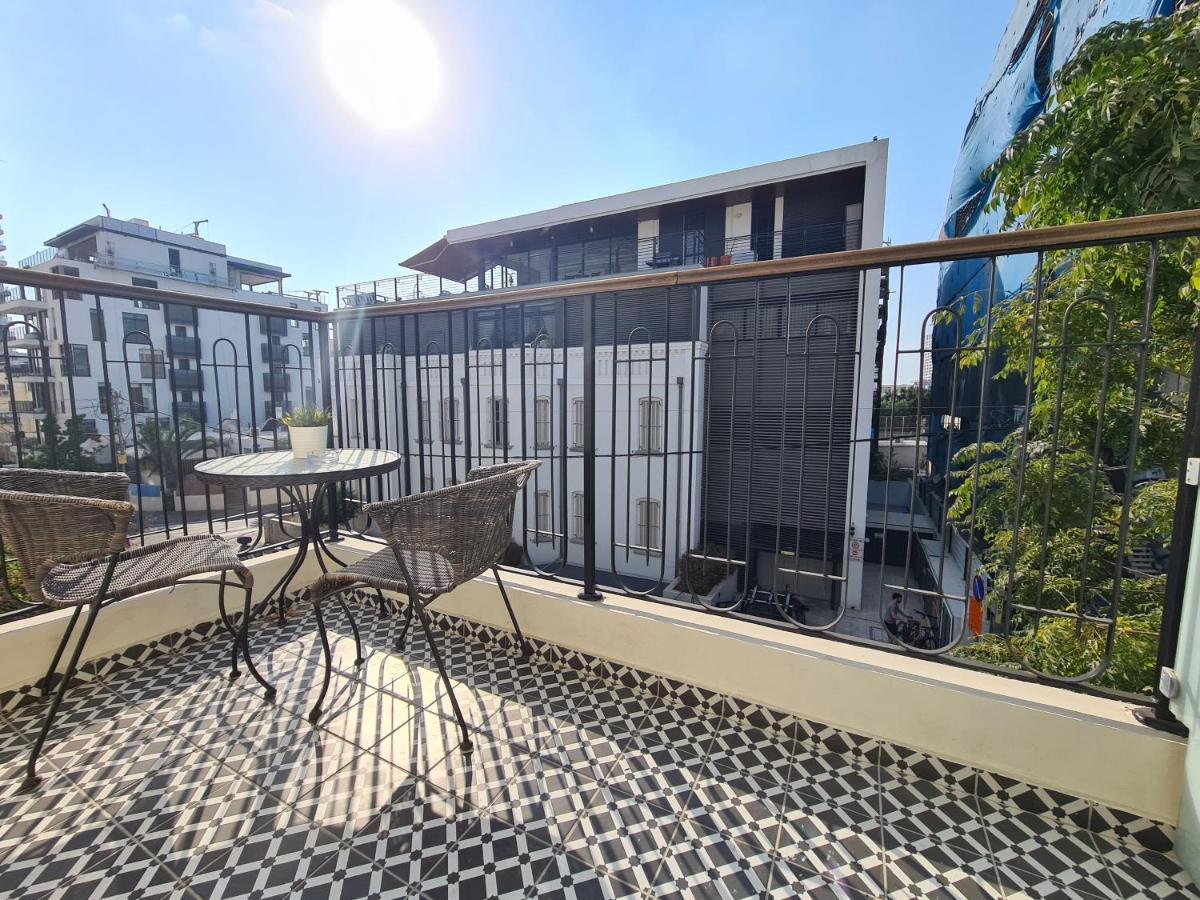 Lisetta - By Beach Apartments Tlv Tel-Aviv Extérieur photo